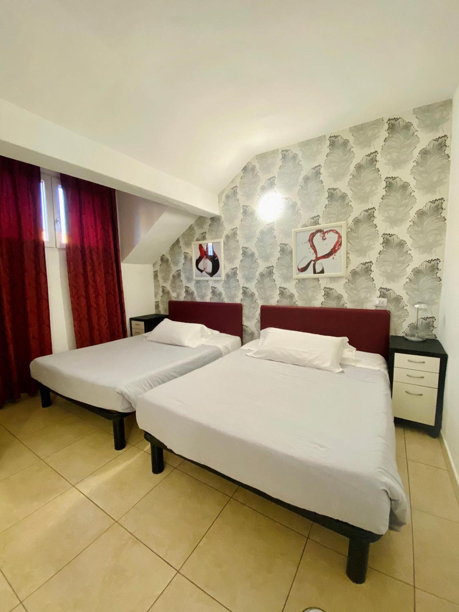 Hotel Rossovino Milano Milão Exterior foto